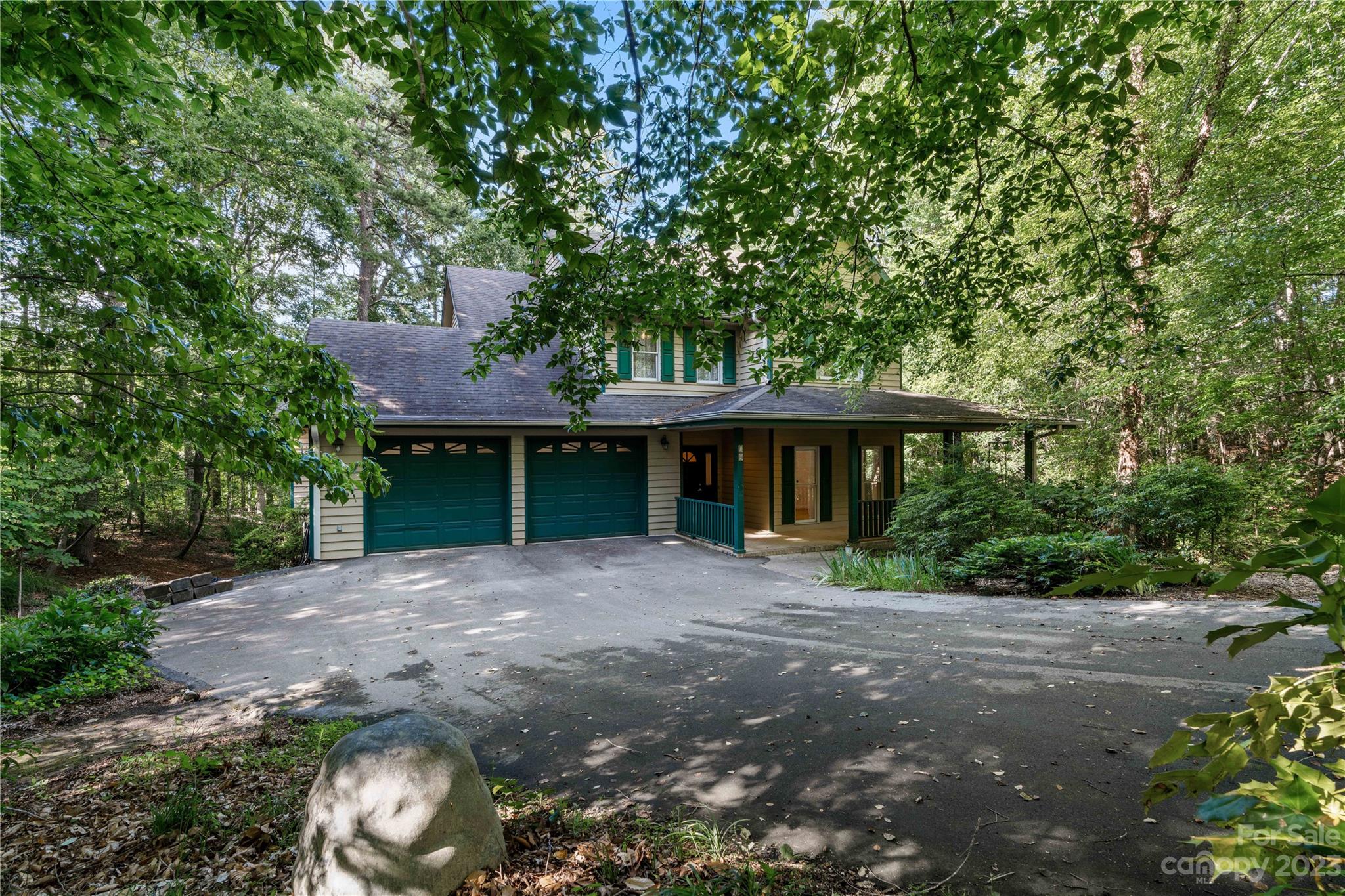 10 Holt Circle Fletcher NC 28732