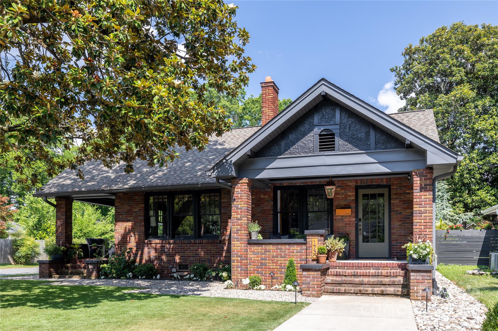 1730 Thomas Avenue Charlotte NC 28205