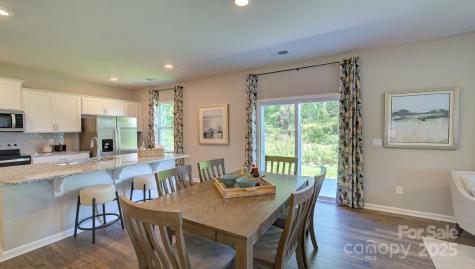 846 Adelston Lane Asheville NC 28804