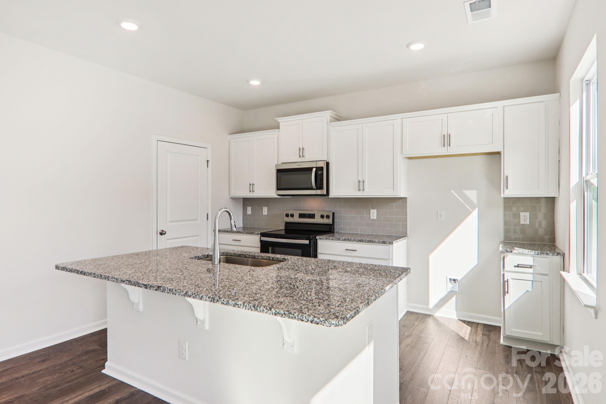 846 Adelston Lane Asheville NC 28804