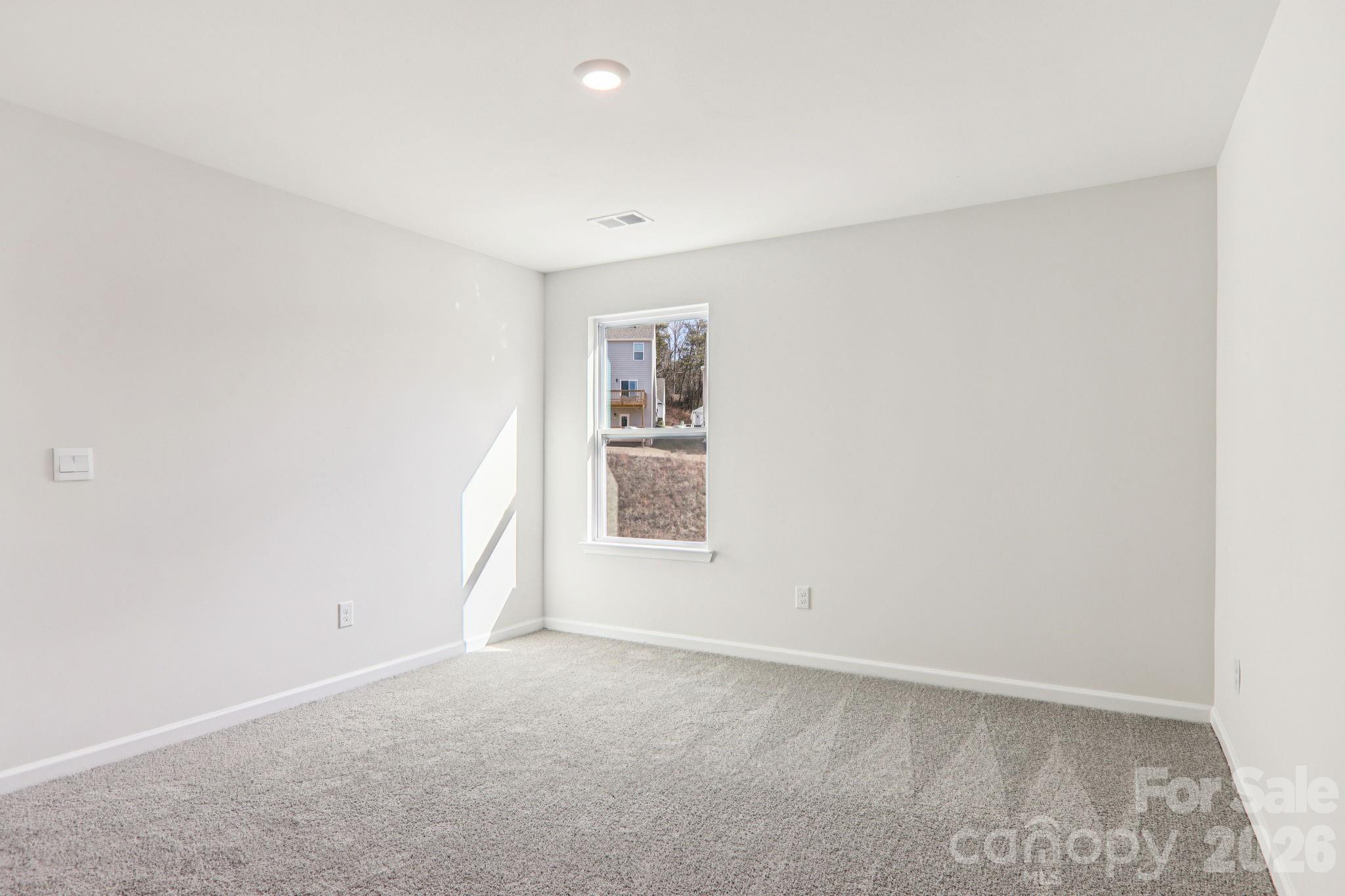 846 Adelston Lane Asheville NC 28804