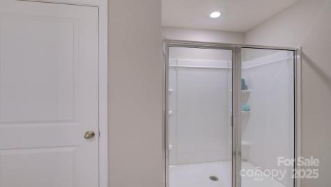 846 Adelston Lane Asheville NC 28804