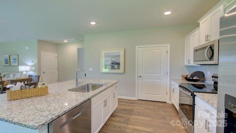 846 Adelston Lane Asheville NC 28804