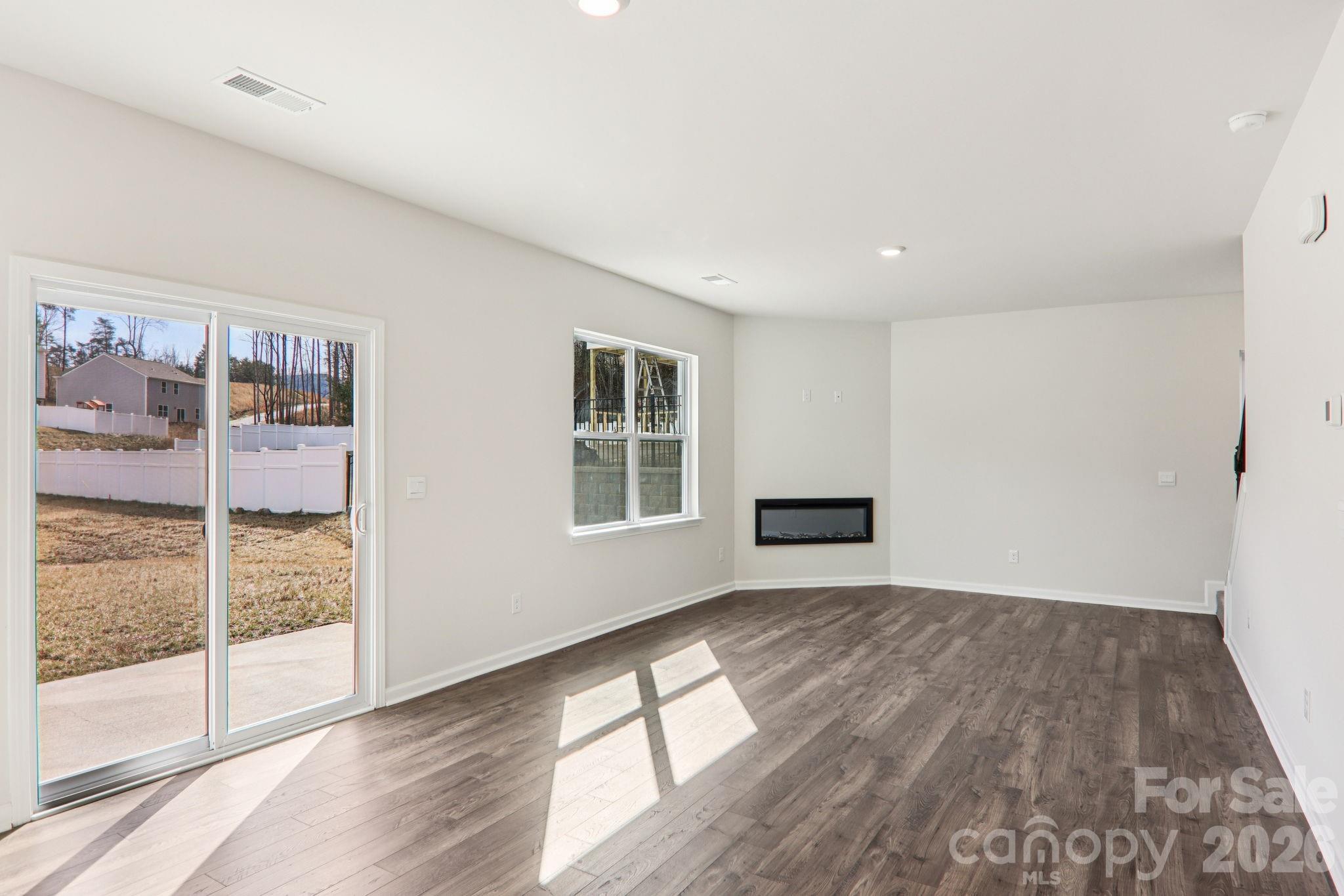 846 Adelston Lane Asheville NC 28804