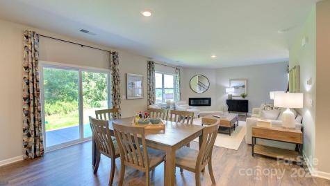 846 Adelston Lane Asheville NC 28804