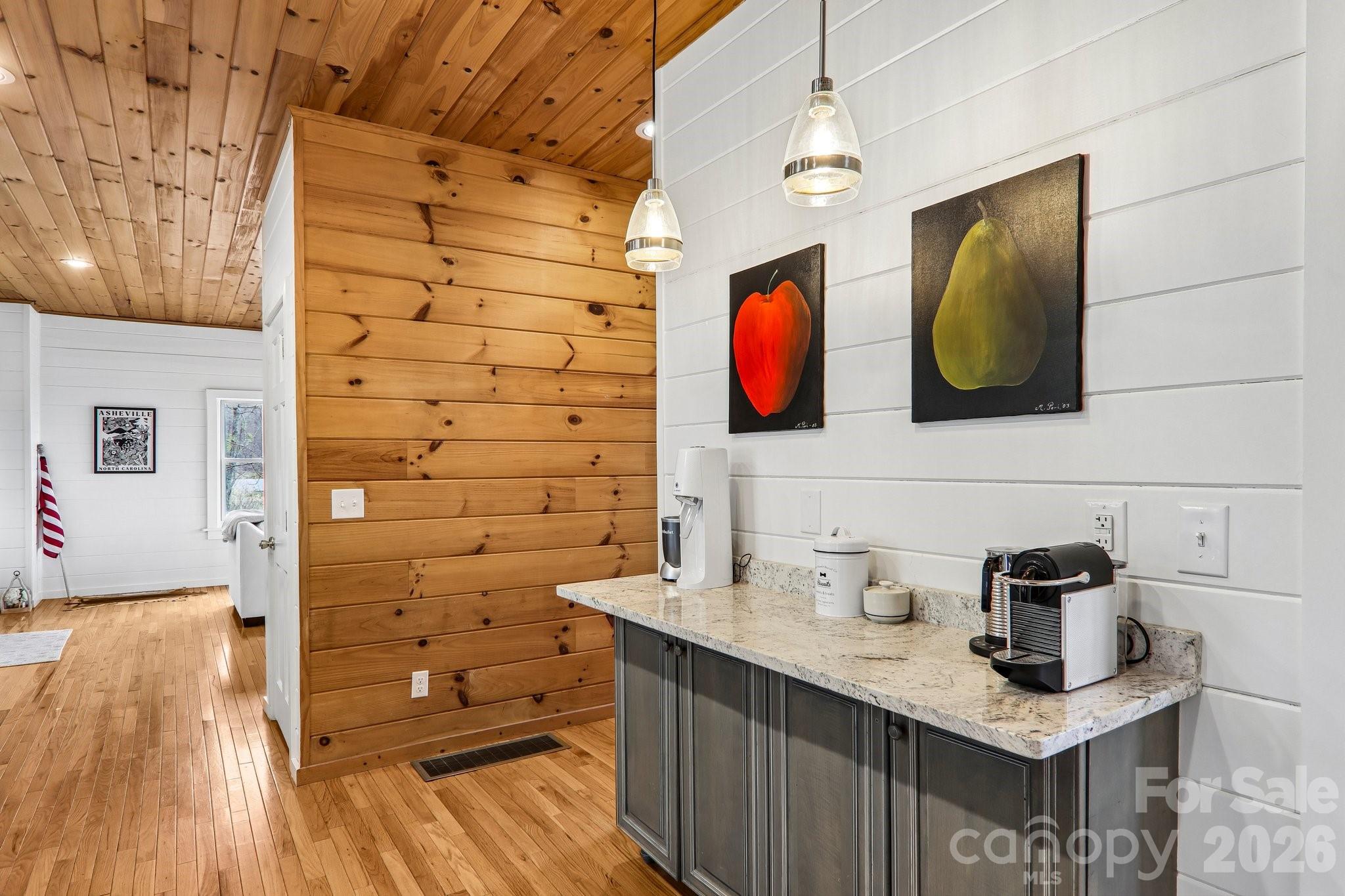186 Cottage Lane Mars Hill NC 28754