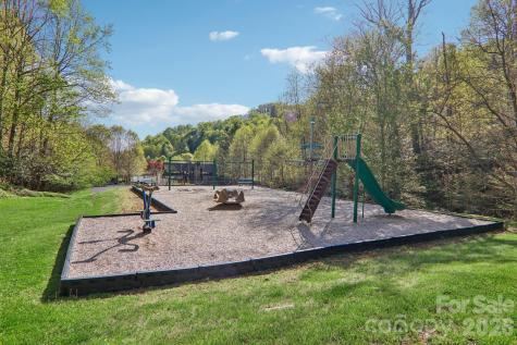 186 Cottage Lane Mars Hill NC 28754