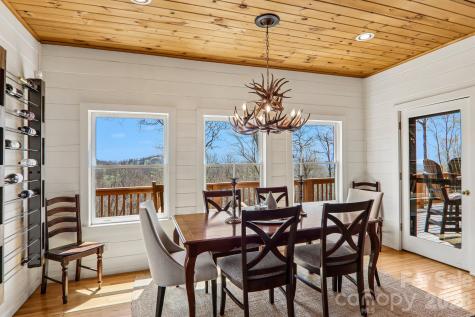 186 Cottage Lane Mars Hill NC 28754