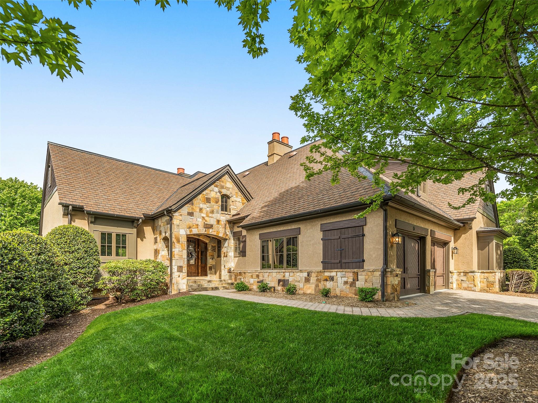 5 Chedworth Way Arden NC 28704