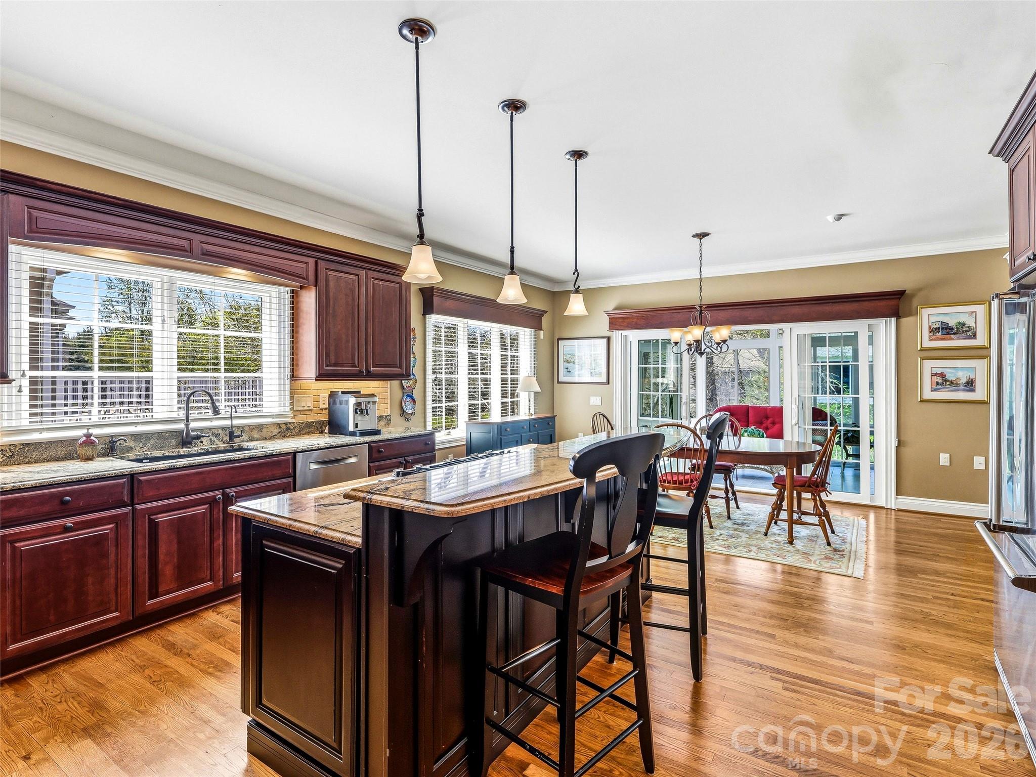 33 Tiverton Lane Asheville NC 28803
