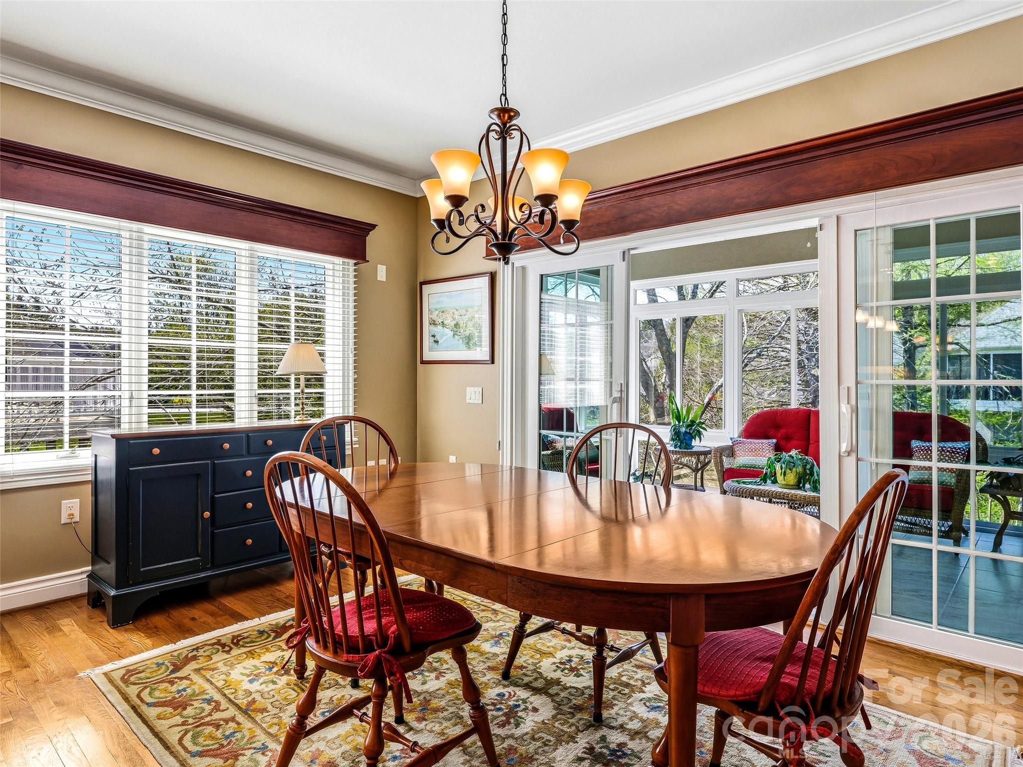 33 Tiverton Lane Asheville NC 28803