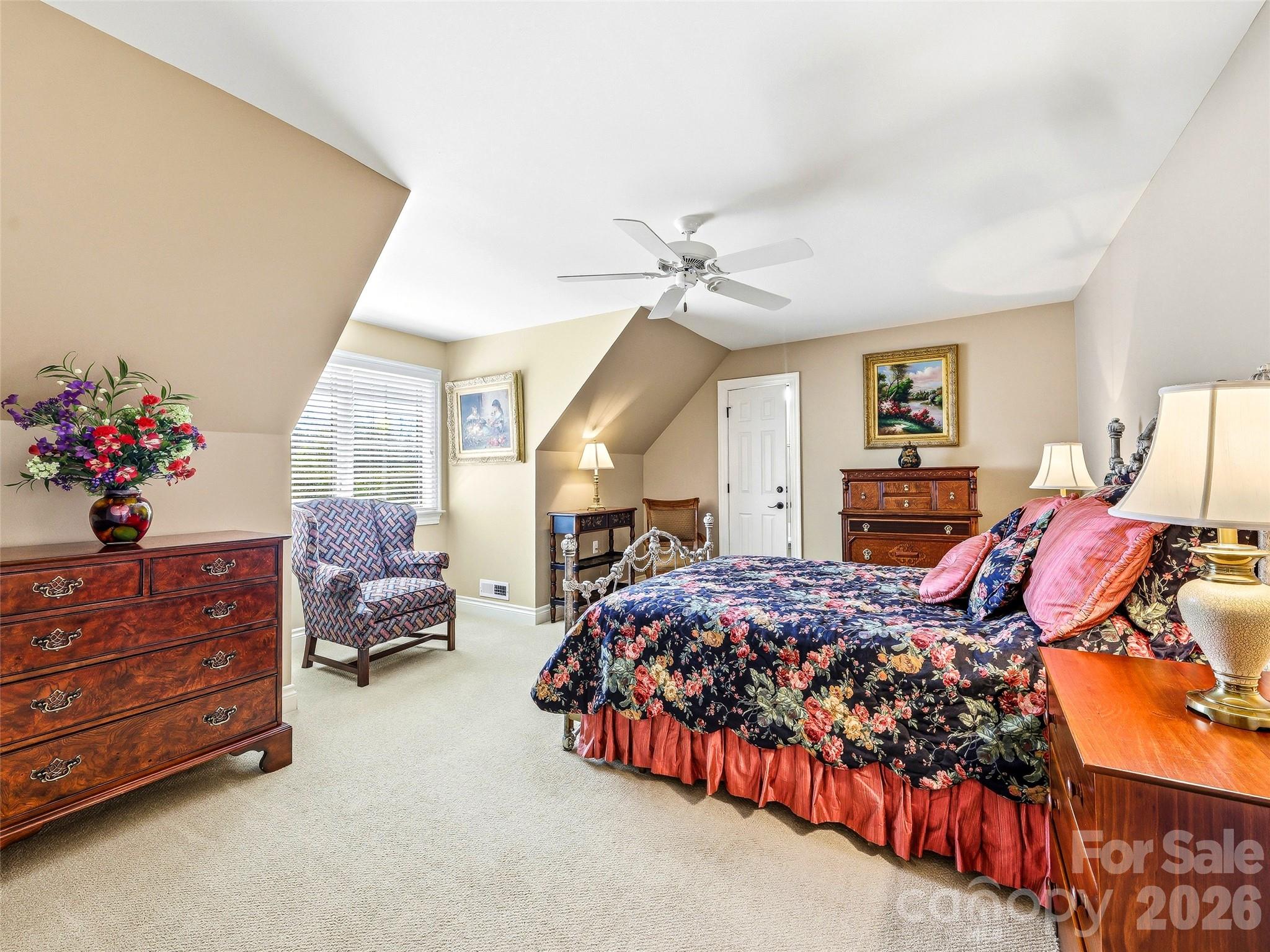 33 Tiverton Lane Asheville NC 28803