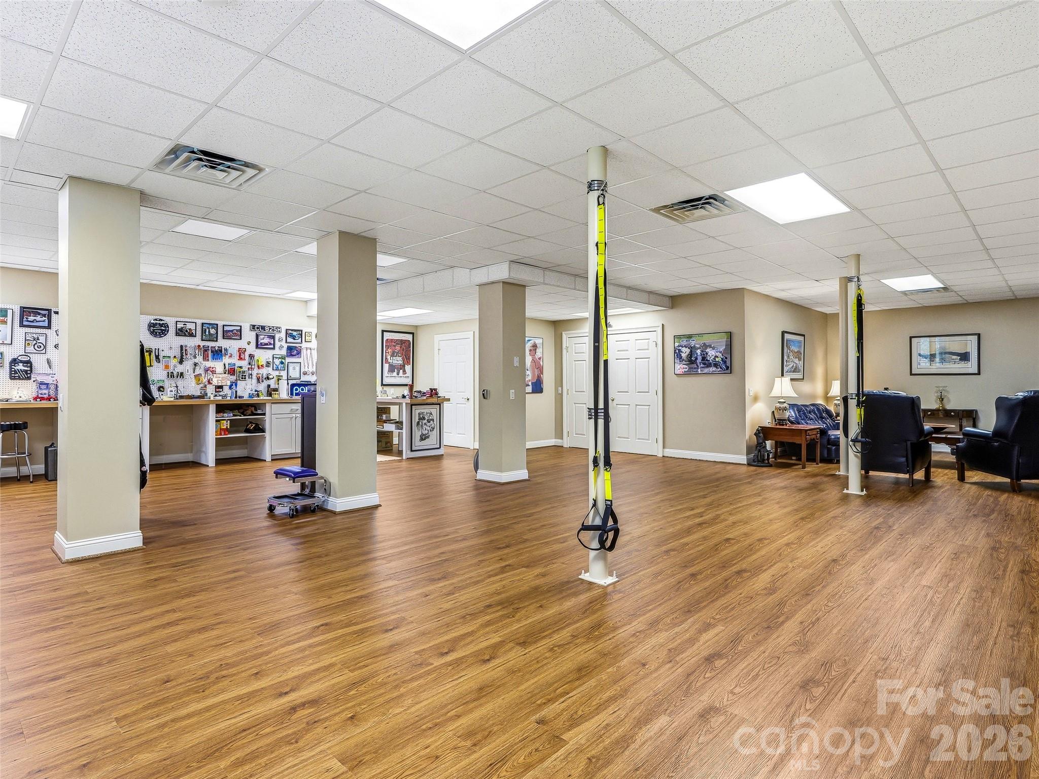 33 Tiverton Lane Asheville NC 28803
