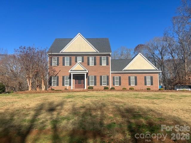 129 Walnut Avenue Yadkinville NC 27055