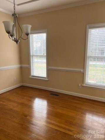 129 Walnut Avenue Yadkinville NC 27055