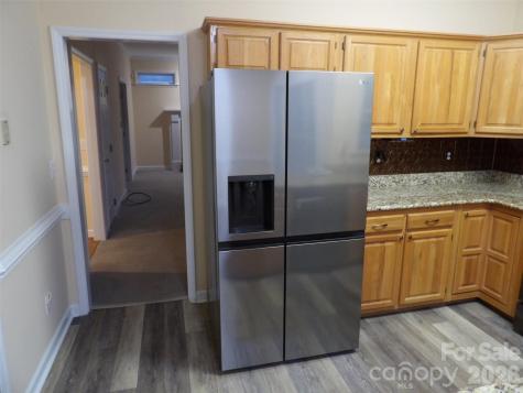 129 Walnut Avenue Yadkinville NC 27055