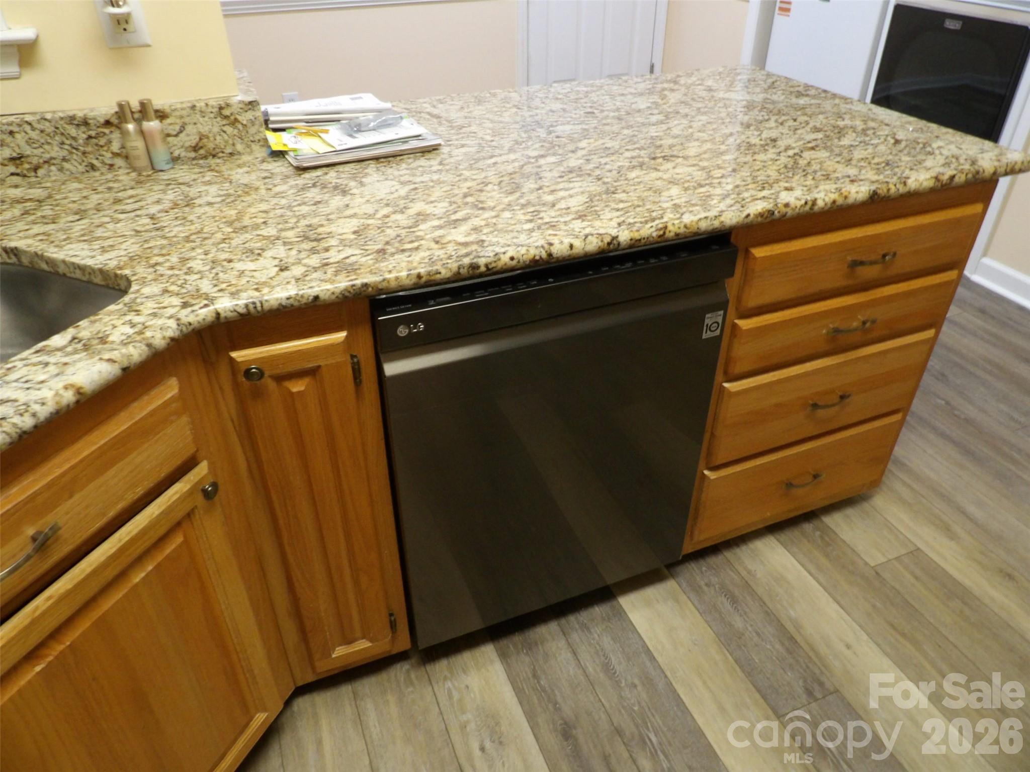 129 Walnut Avenue Yadkinville NC 27055