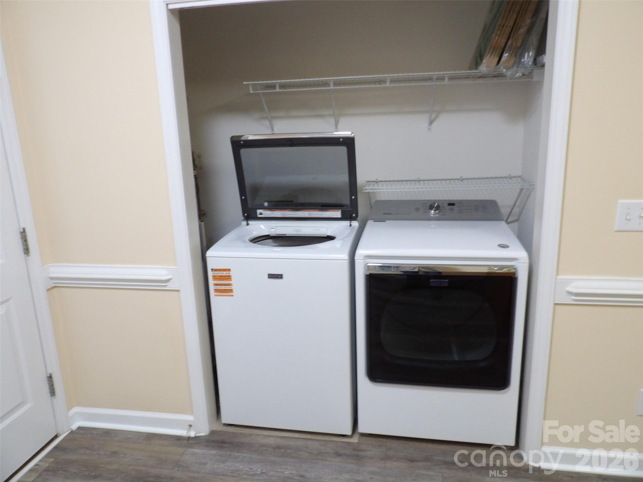 129 Walnut Avenue Yadkinville NC 27055
