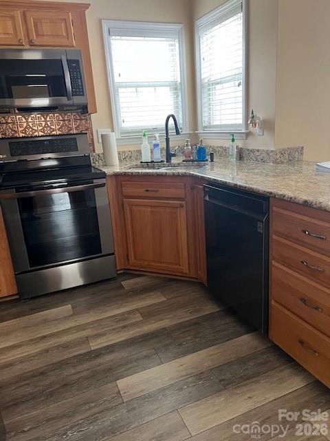 129 Walnut Avenue Yadkinville NC 27055