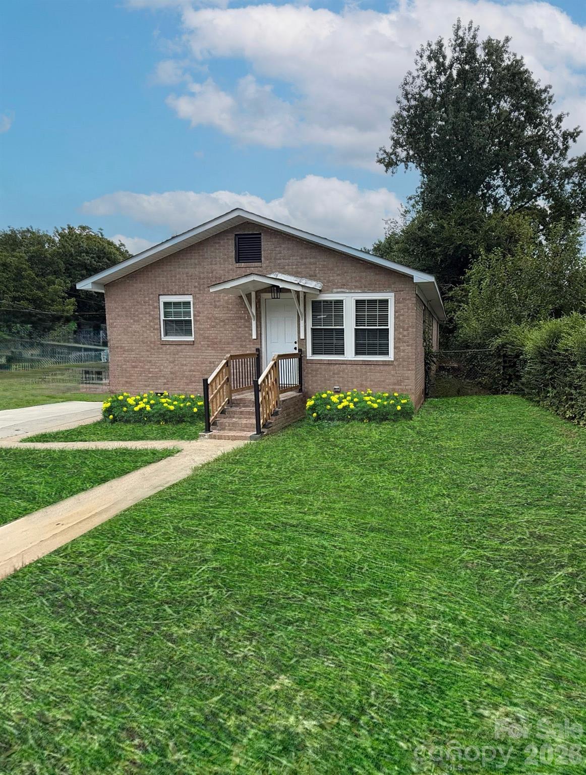 436 Clinton Avenue Lancaster SC 29720