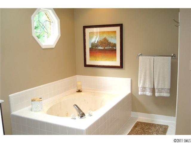 5124 Tedorill Lane Charlotte NC 28226