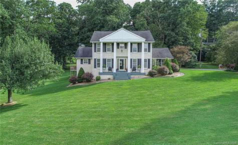 490 Hickory Hill Drive Spruce Pine NC 28777