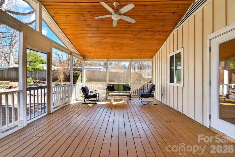 107 High Street Black Mountain NC 28711