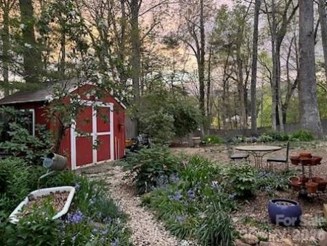 107 High Street Black Mountain NC 28711