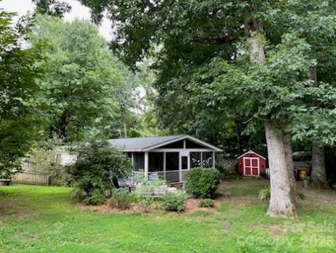 107 High Street Black Mountain NC 28711