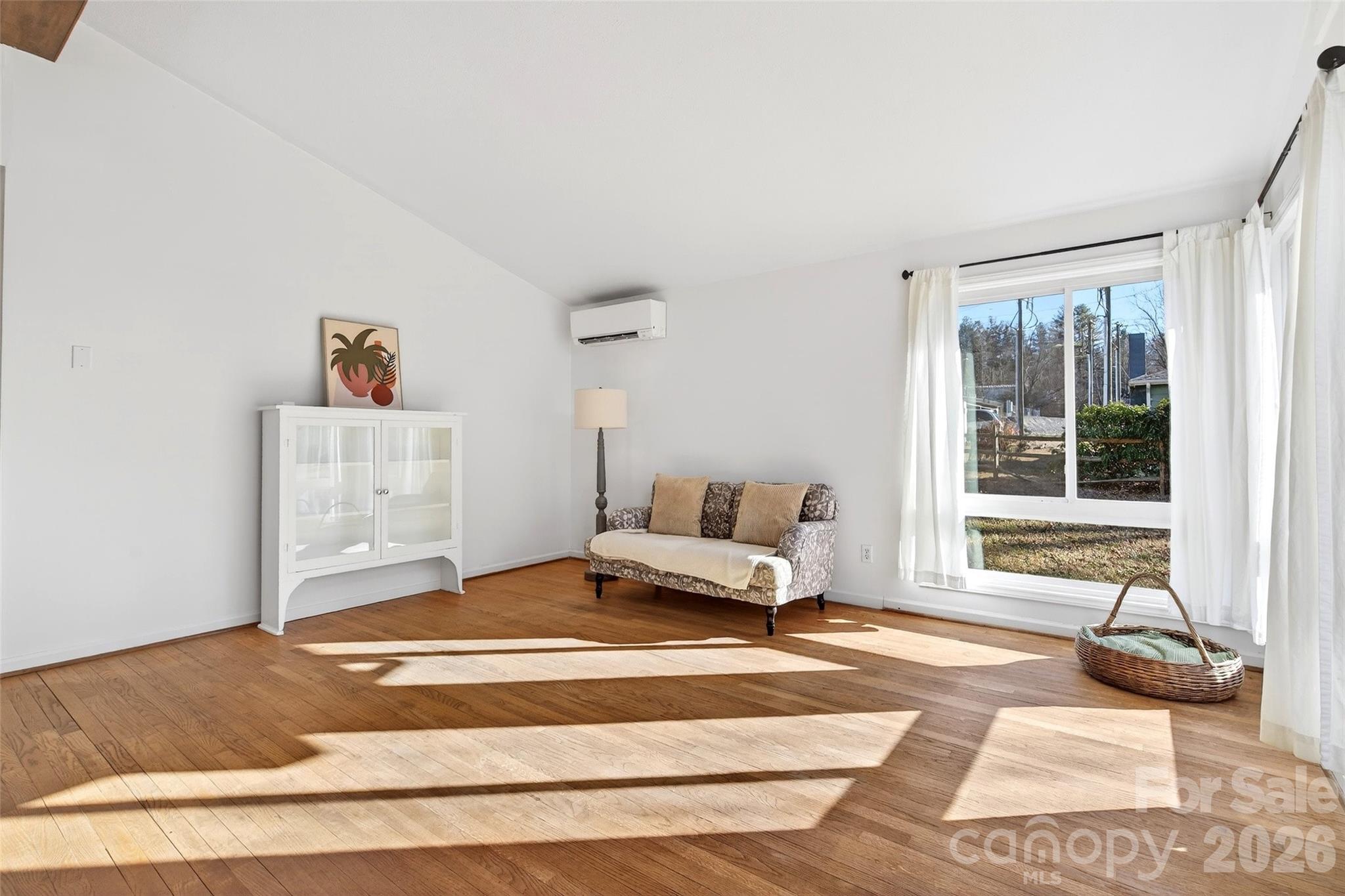 107 High Street Black Mountain NC 28711