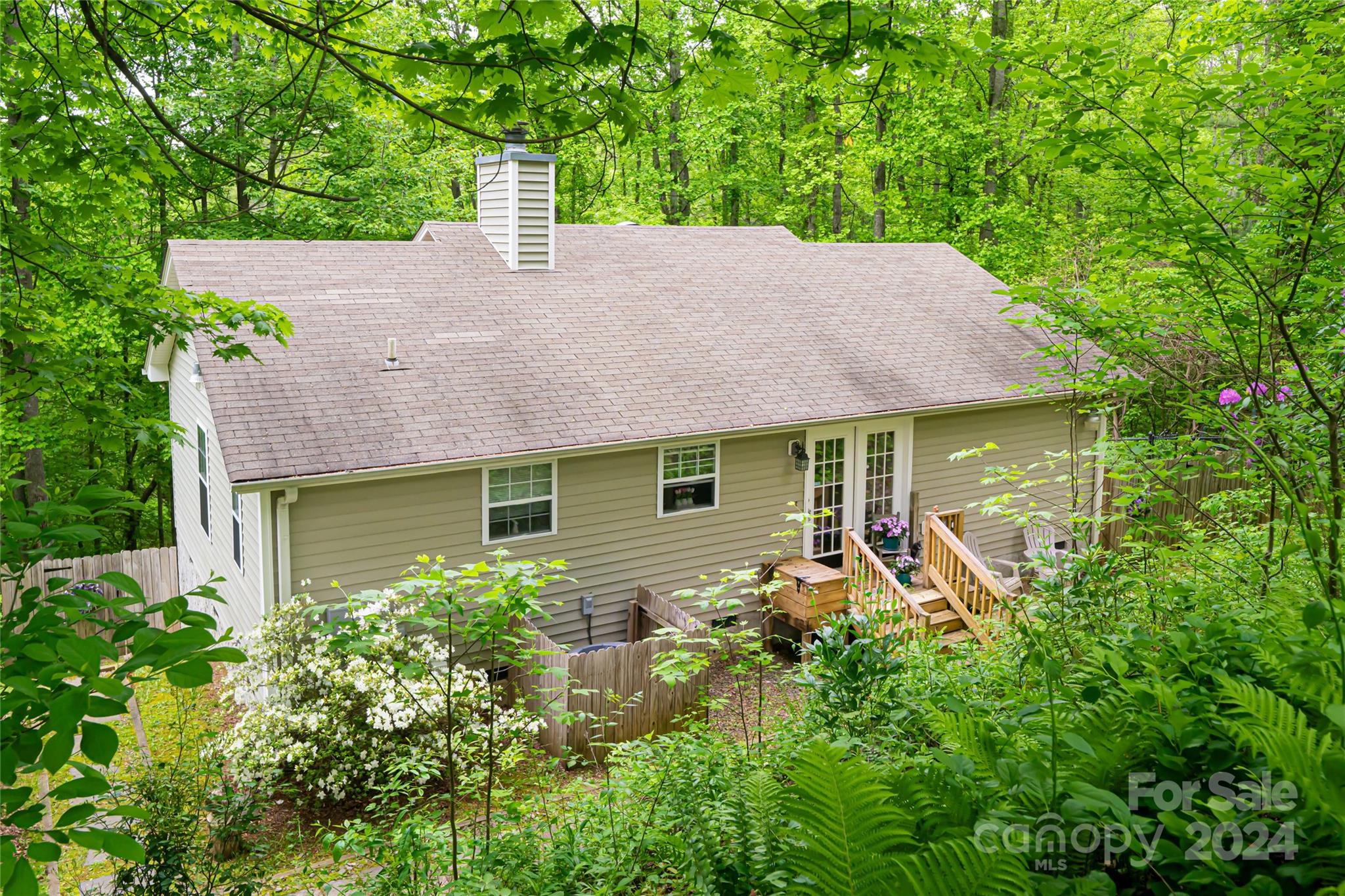 54 Crest Circle Drive Weaverville NC 28787