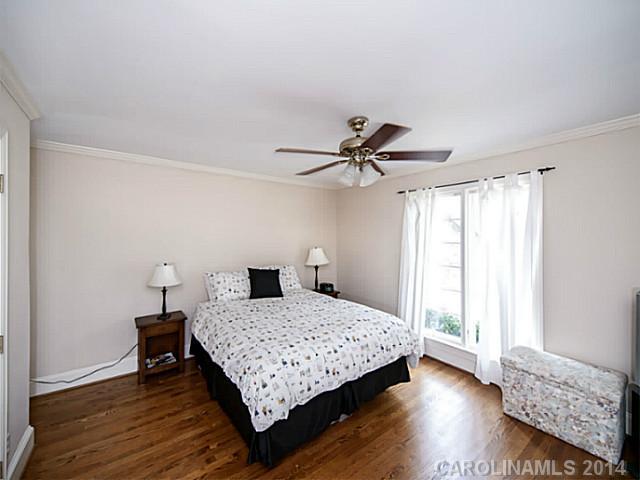 1673 Sterling Road Charlotte NC 28209