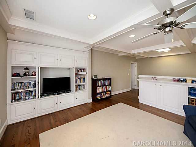 1673 Sterling Road Charlotte NC 28209
