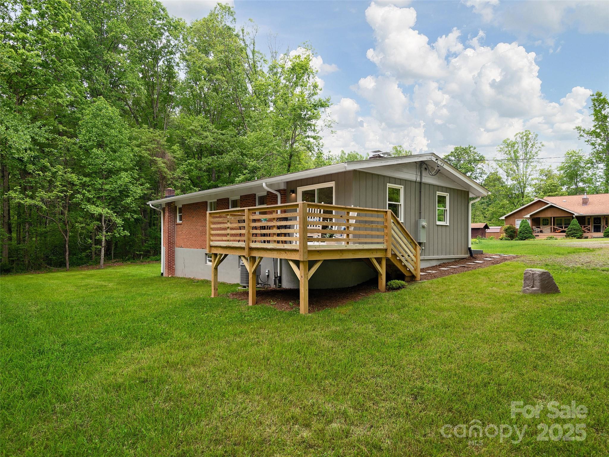 16 Emerson Poore Drive Candler NC 28715