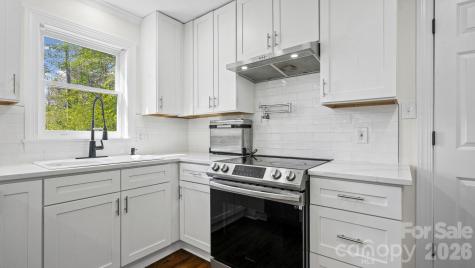 3136 Mathis Drive Charlotte NC 28208