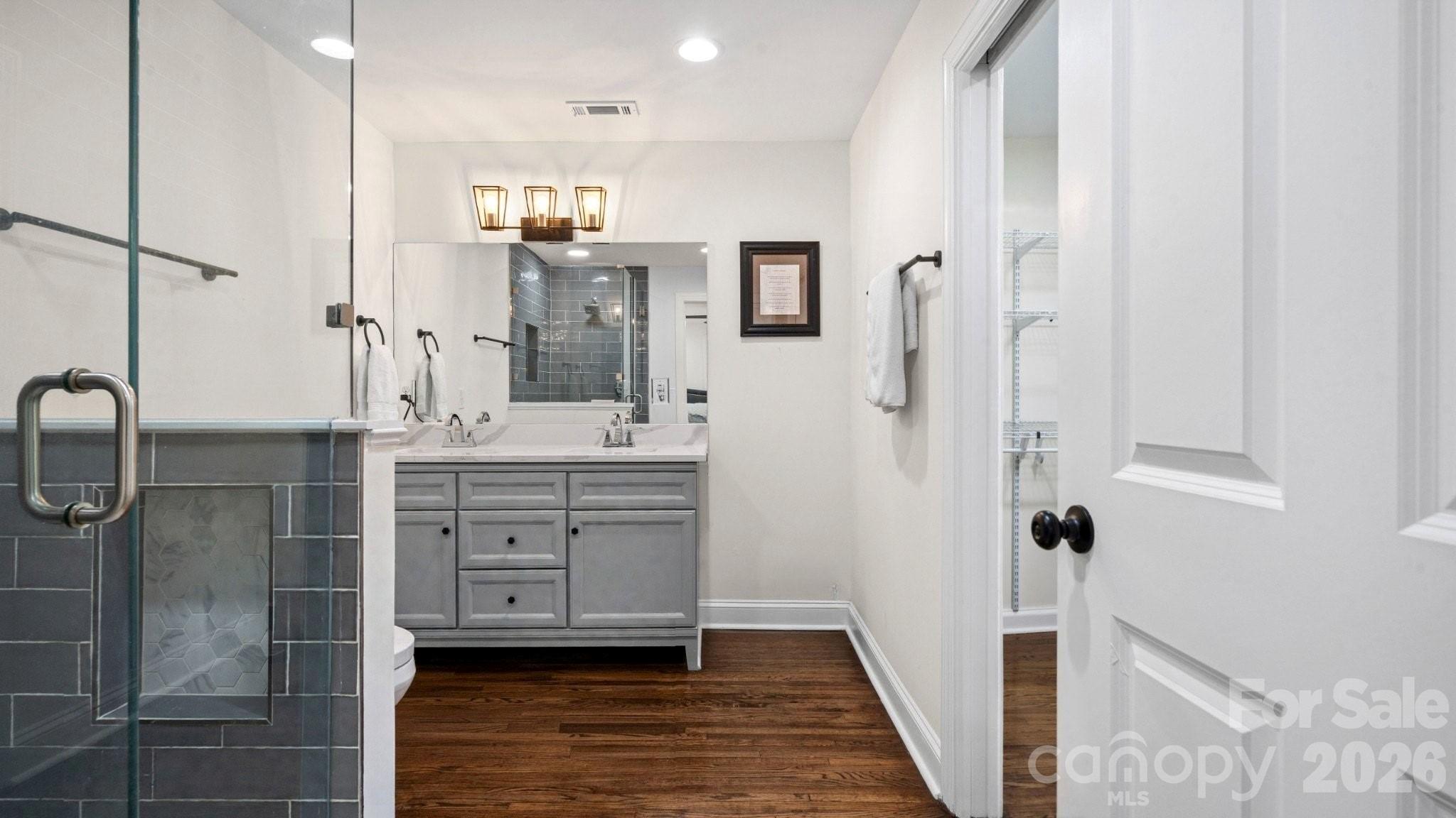 3136 Mathis Drive Charlotte NC 28208