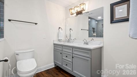 3136 Mathis Drive Charlotte NC 28208