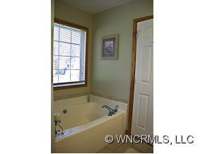 114 Littlefield Drive Candler NC 28715