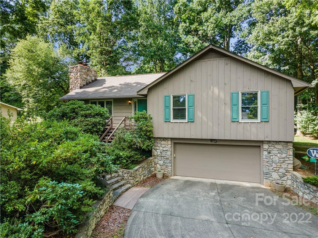 12 Glen Crest Drive Arden NC 28704