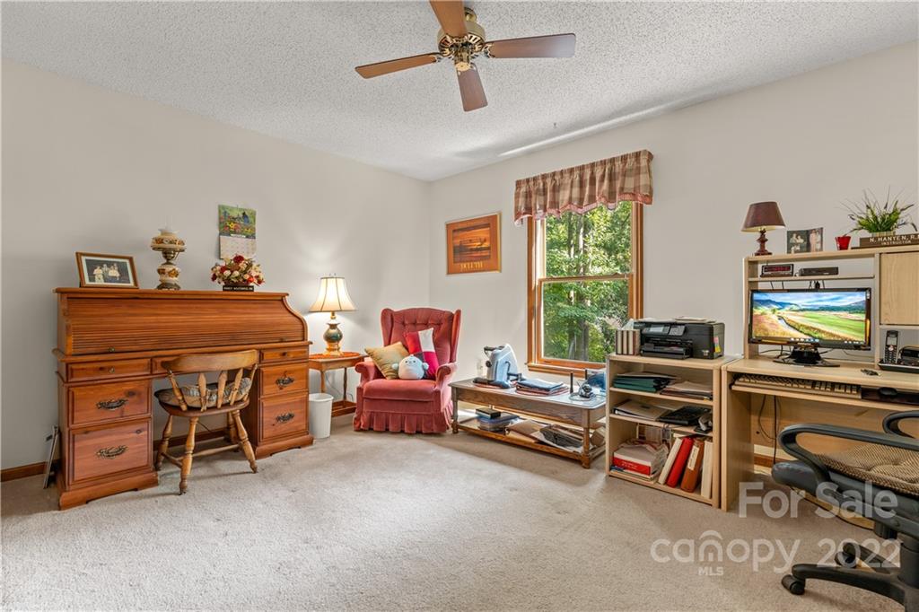 12 Glen Crest Drive Arden NC 28704