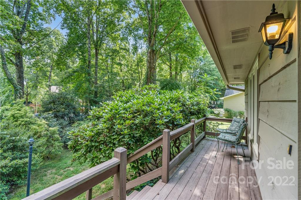 12 Glen Crest Drive Arden NC 28704