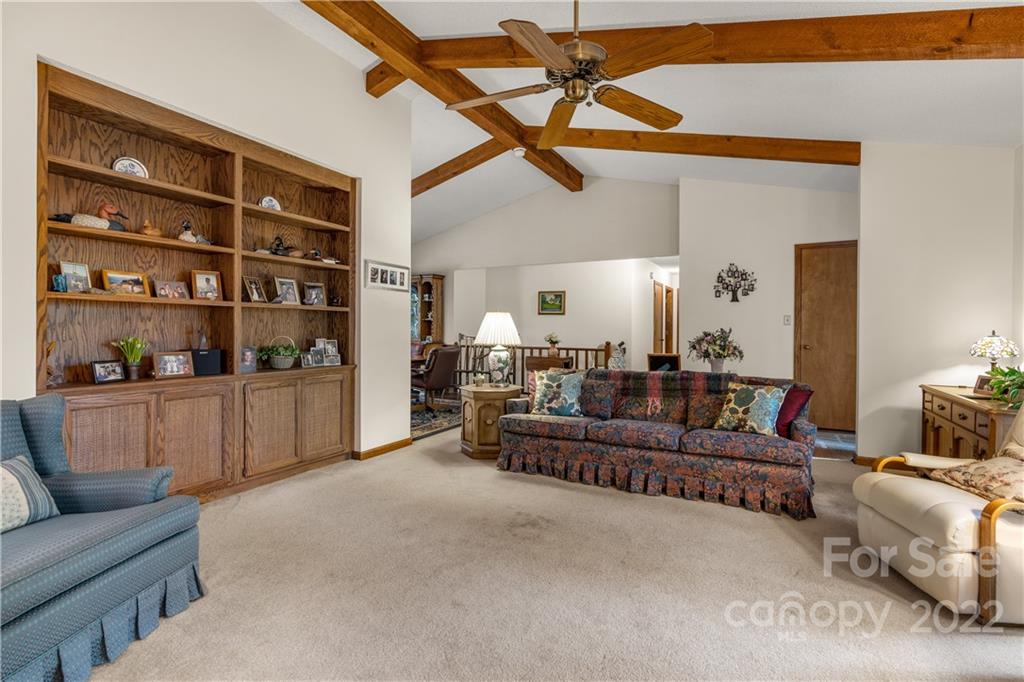 12 Glen Crest Drive Arden NC 28704