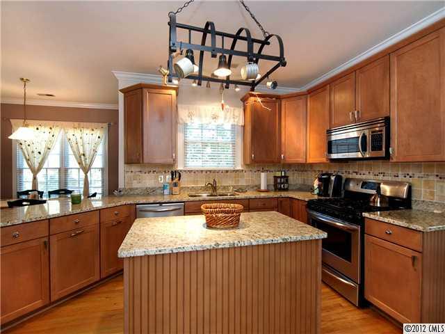 7729 Rathlin Court Charlotte NC 28270