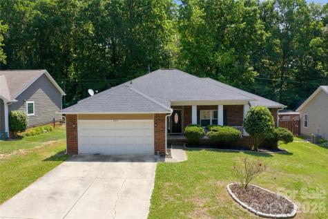 1814 Golden Heights Court Charlotte NC 28214