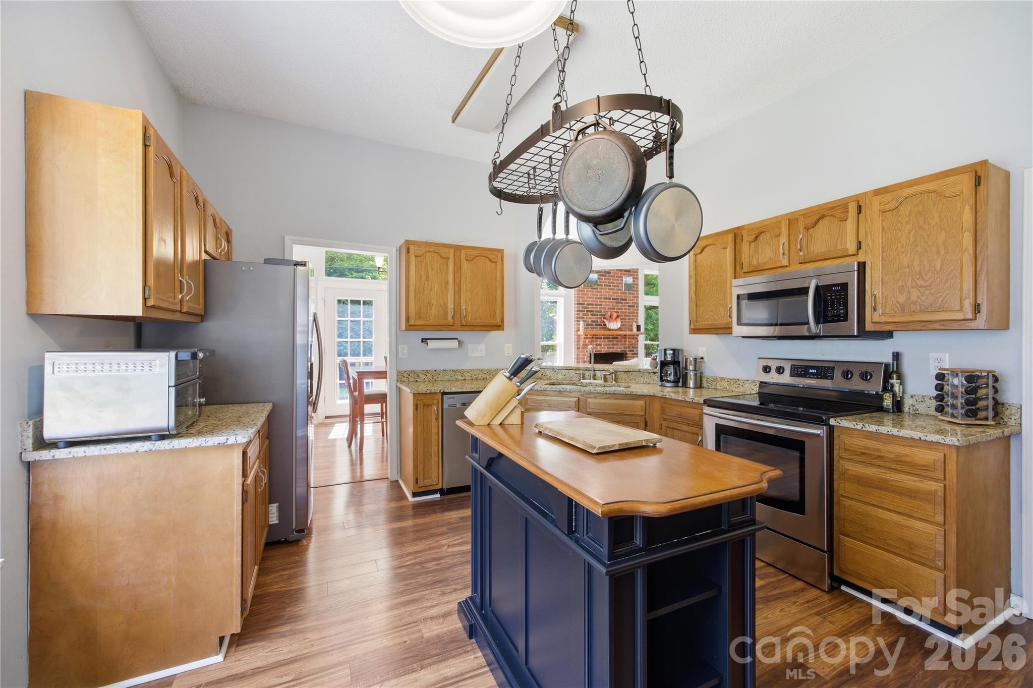 1814 Golden Heights Court Charlotte NC 28214