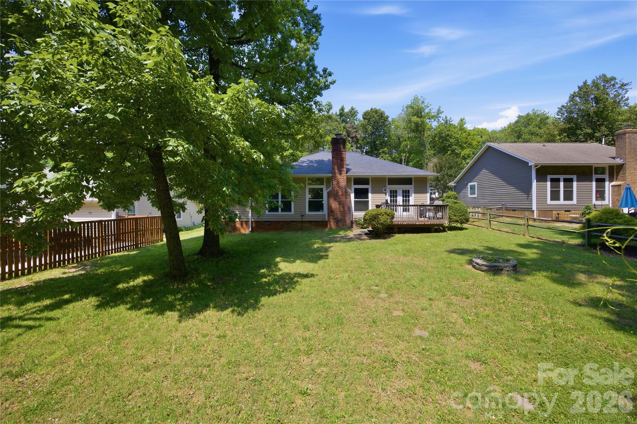 1814 Golden Heights Court Charlotte NC 28214