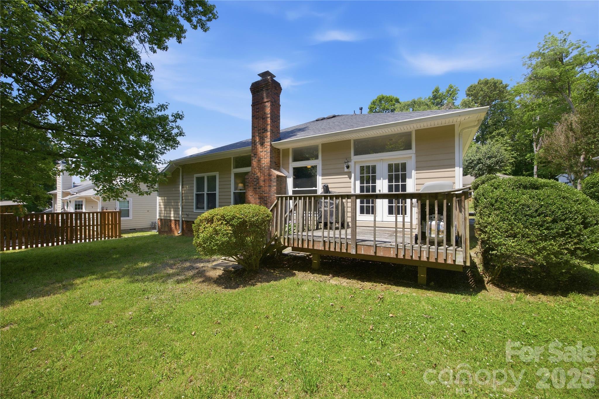1814 Golden Heights Court Charlotte NC 28214