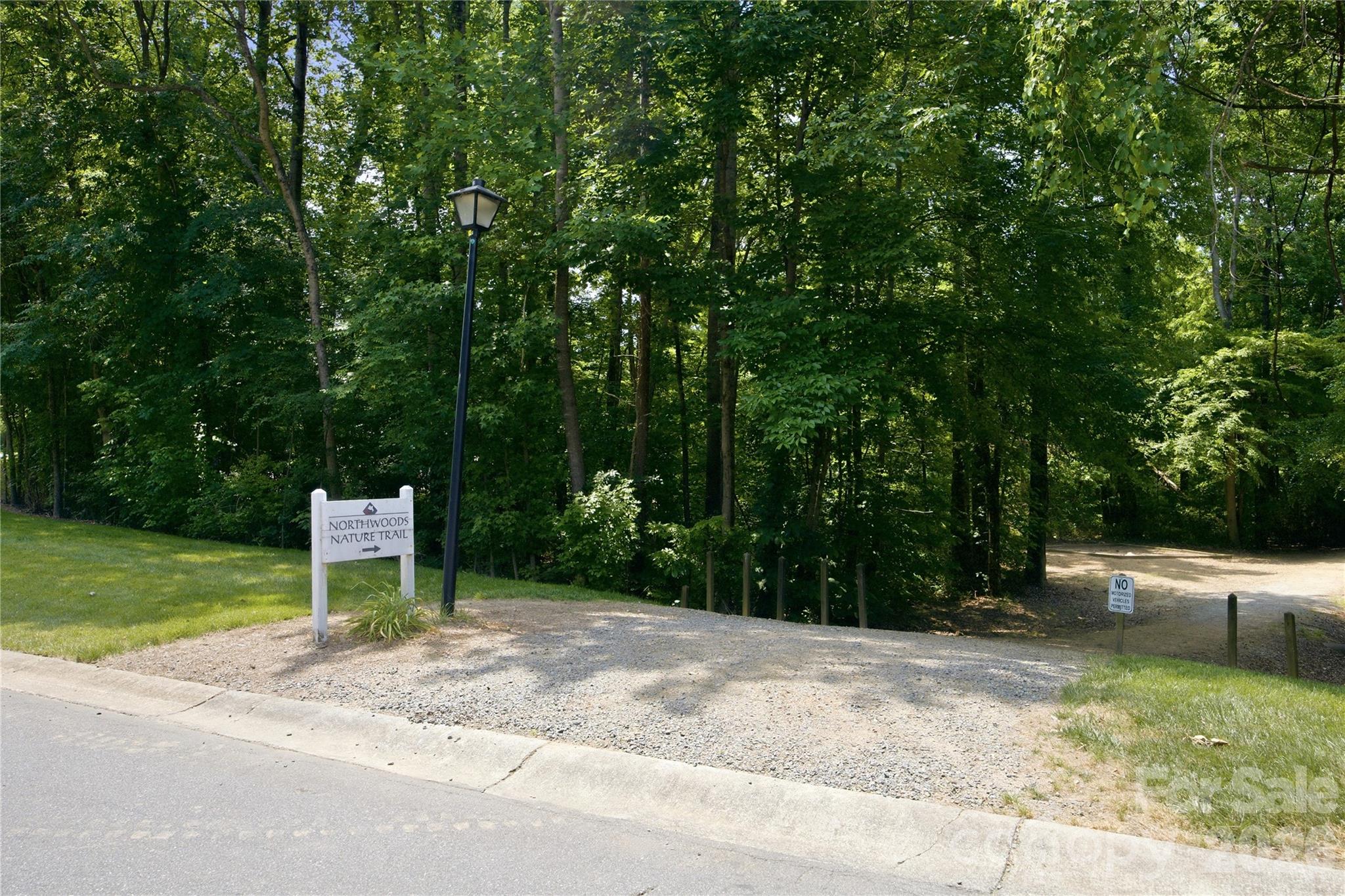 1814 Golden Heights Court Charlotte NC 28214