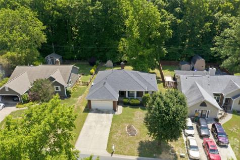 1814 Golden Heights Court Charlotte NC 28214
