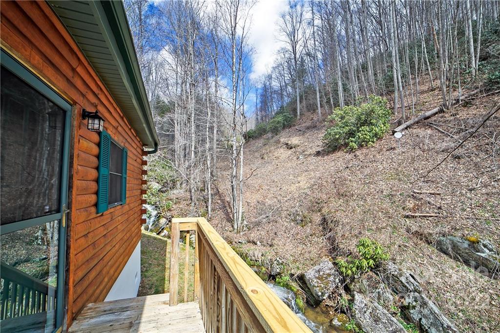 2614 Foster Creek Road Marshall NC 28753